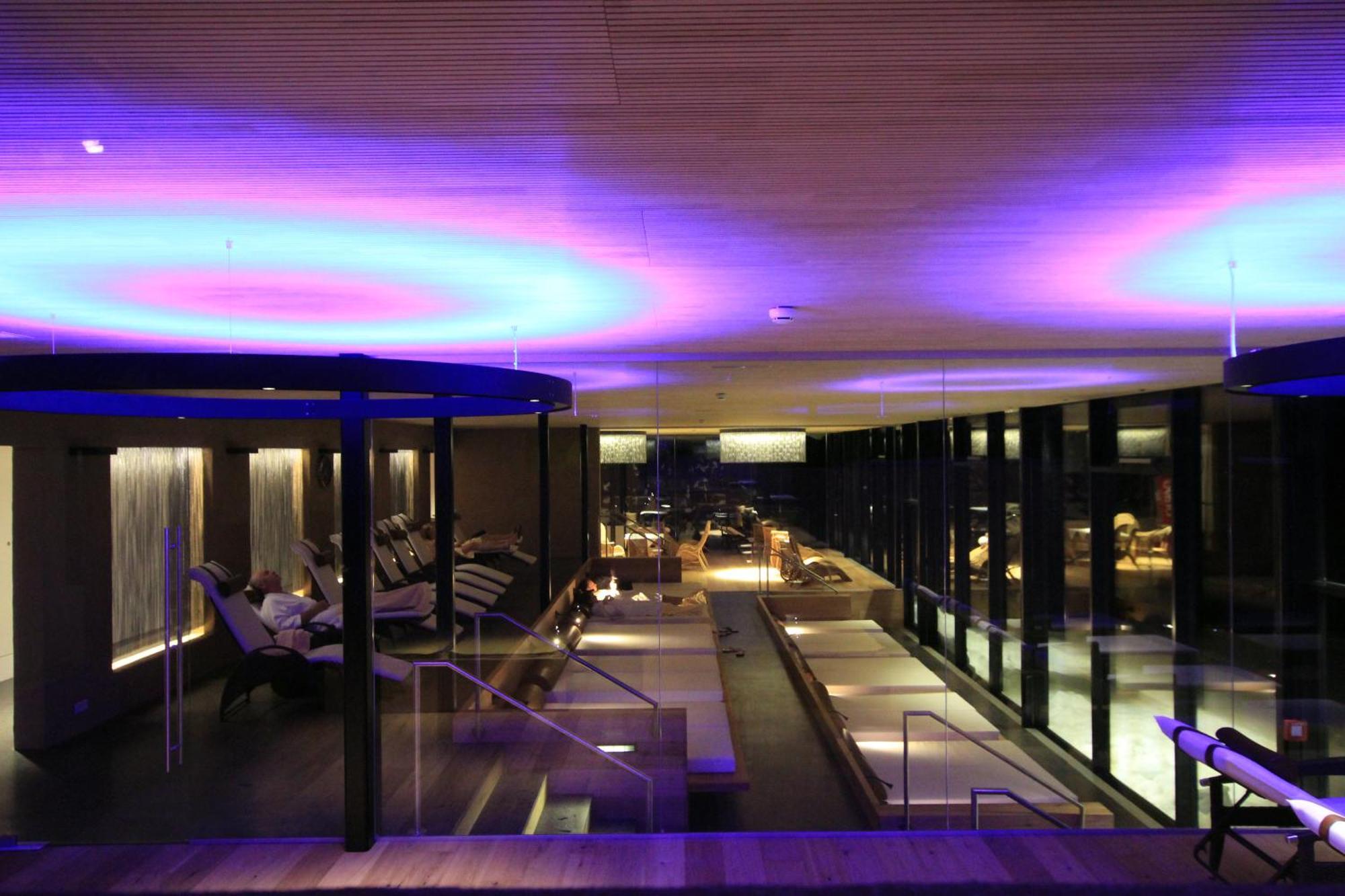 Hotel Adler Warth  Ngoại thất bức ảnh