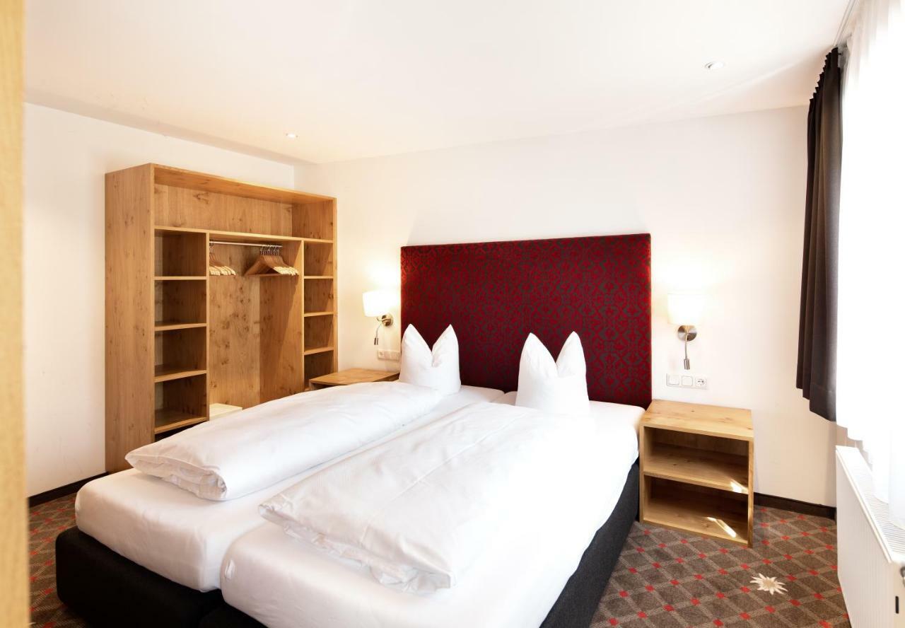 Hotel Adler Warth  Ngoại thất bức ảnh