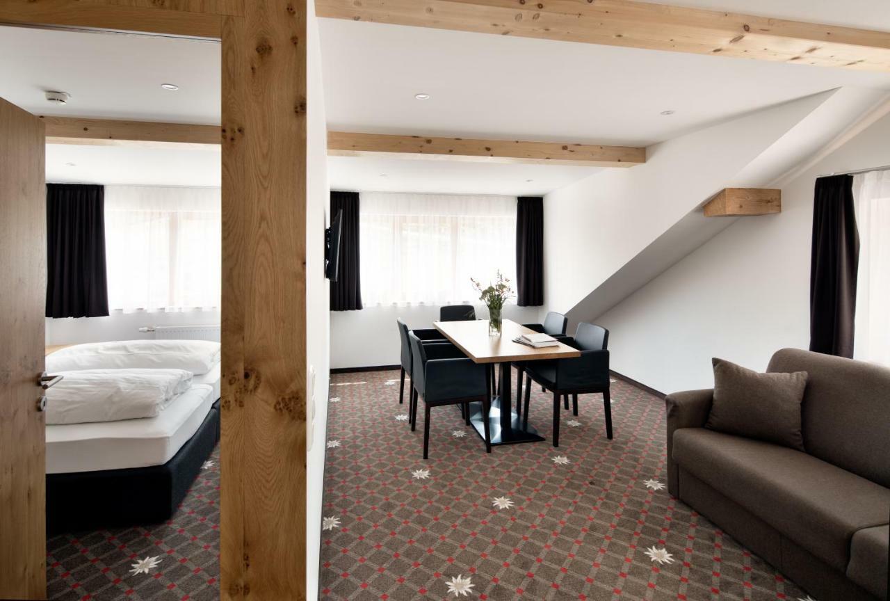 Hotel Adler Warth  Ngoại thất bức ảnh