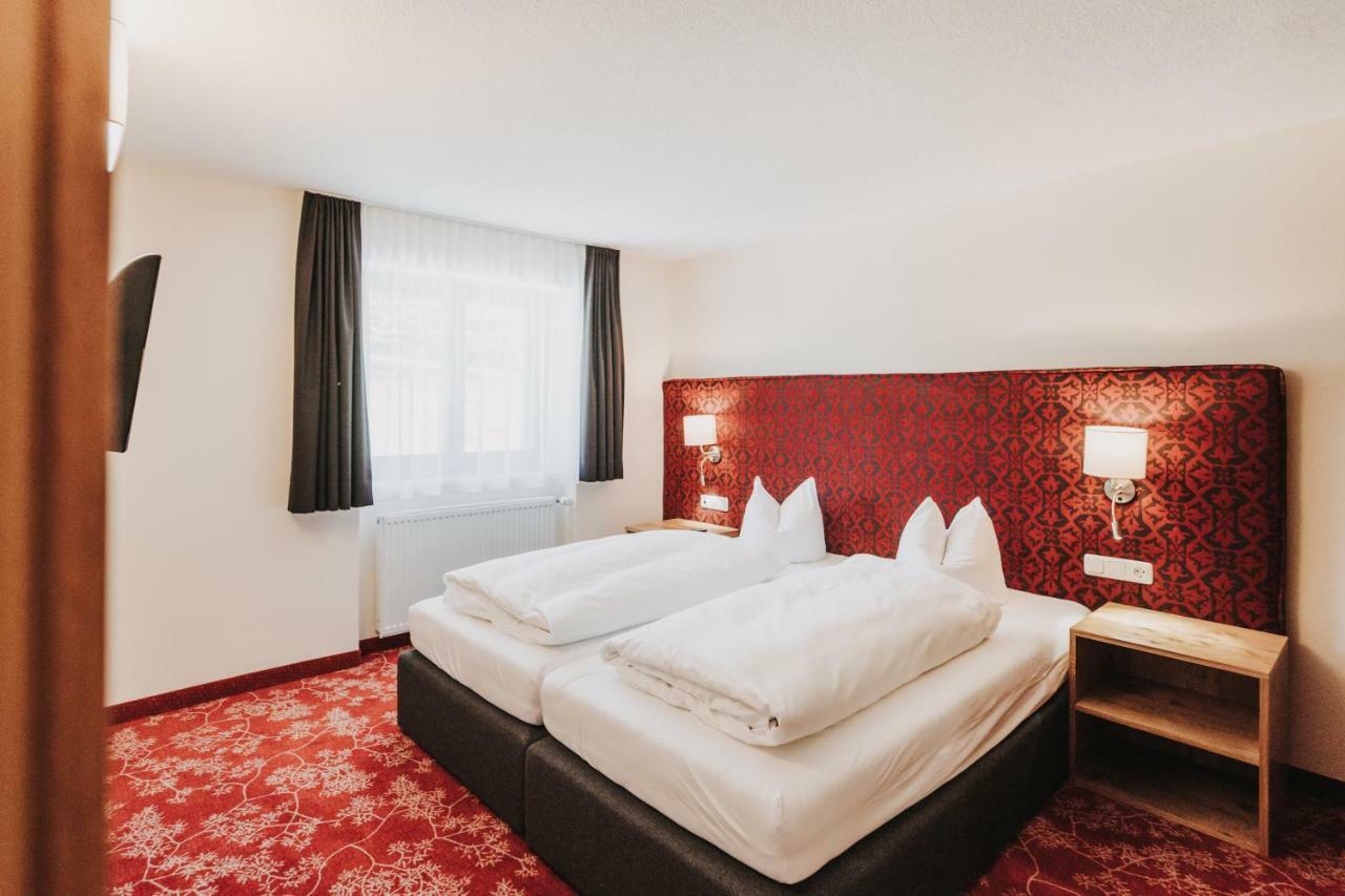 Hotel Adler Warth  Ngoại thất bức ảnh