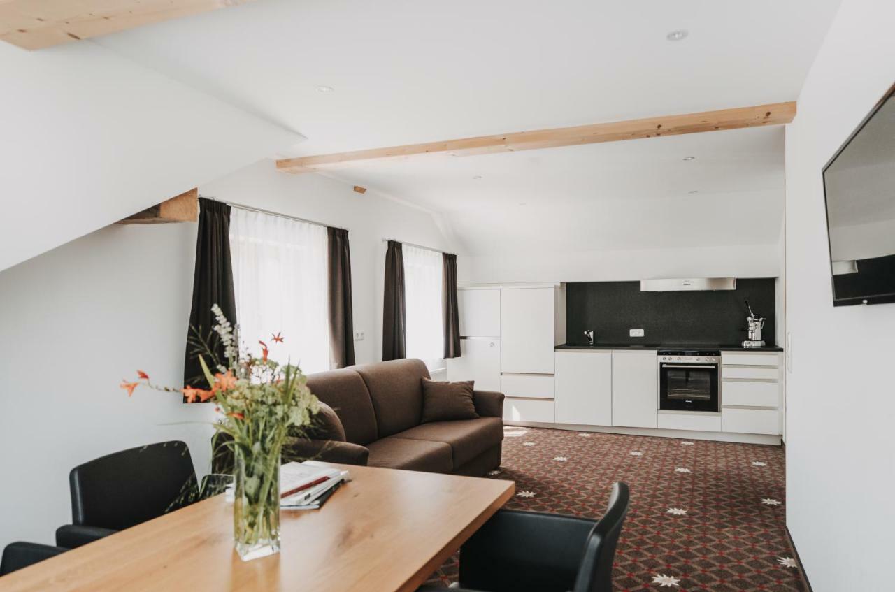 Hotel Adler Warth  Ngoại thất bức ảnh
