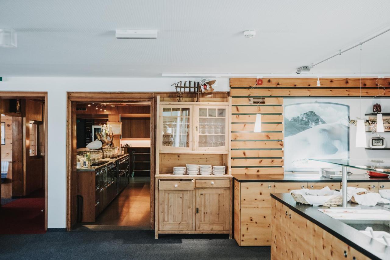 Hotel Adler Warth  Ngoại thất bức ảnh